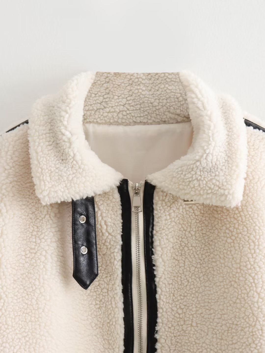 Aspen Teddy Piping Jacket