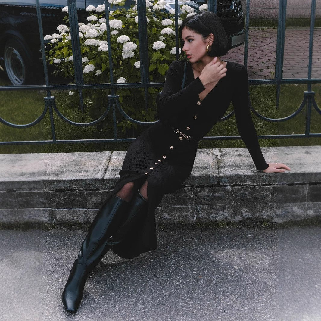 Elegant Button-Detail Long Knit Dress