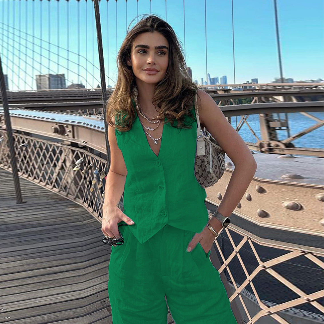 Emeraude Elegance Wide-Leg Jumpsuit