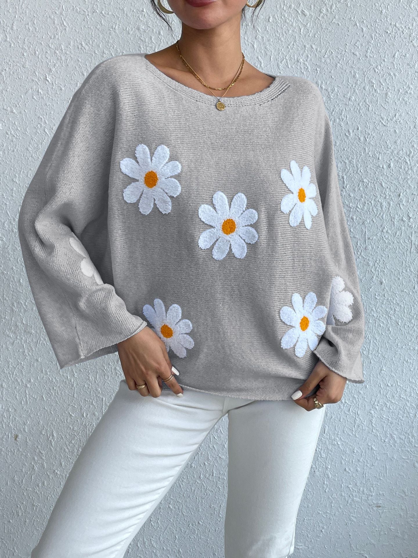 Daisy Dream Oversized Knit Sweater – 3D Floral