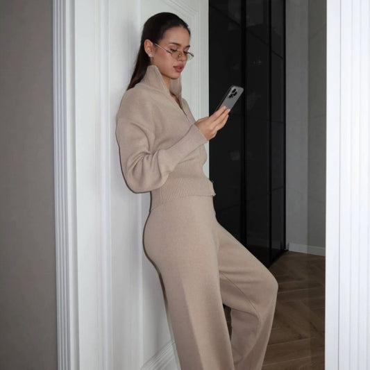 Vera Two-Piece Set: Zip-Up Knit Jacket + Straight-Leg Pants